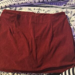 Skirt , maroon